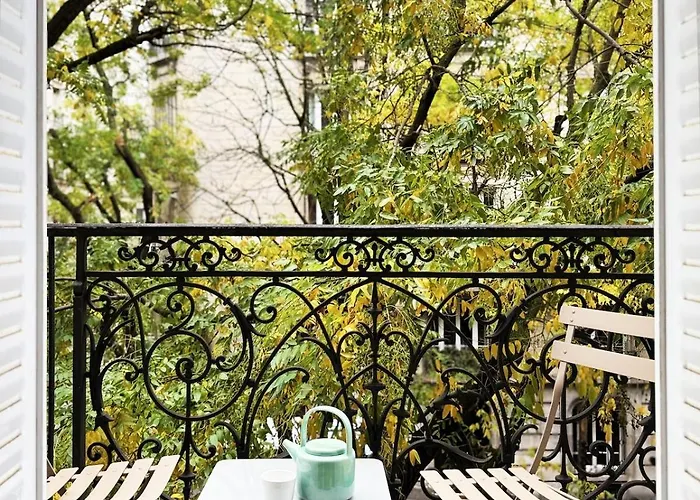Romantic Montmartre - Bright - شقة باريس