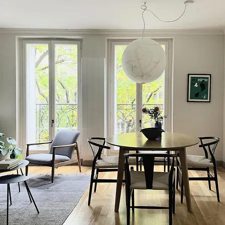 Apartman Romantic Montmartre - Bright - *