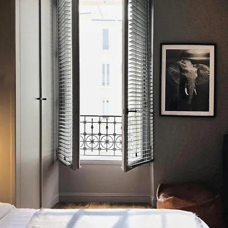 Apartman Romantic Montmartre - Bright - *